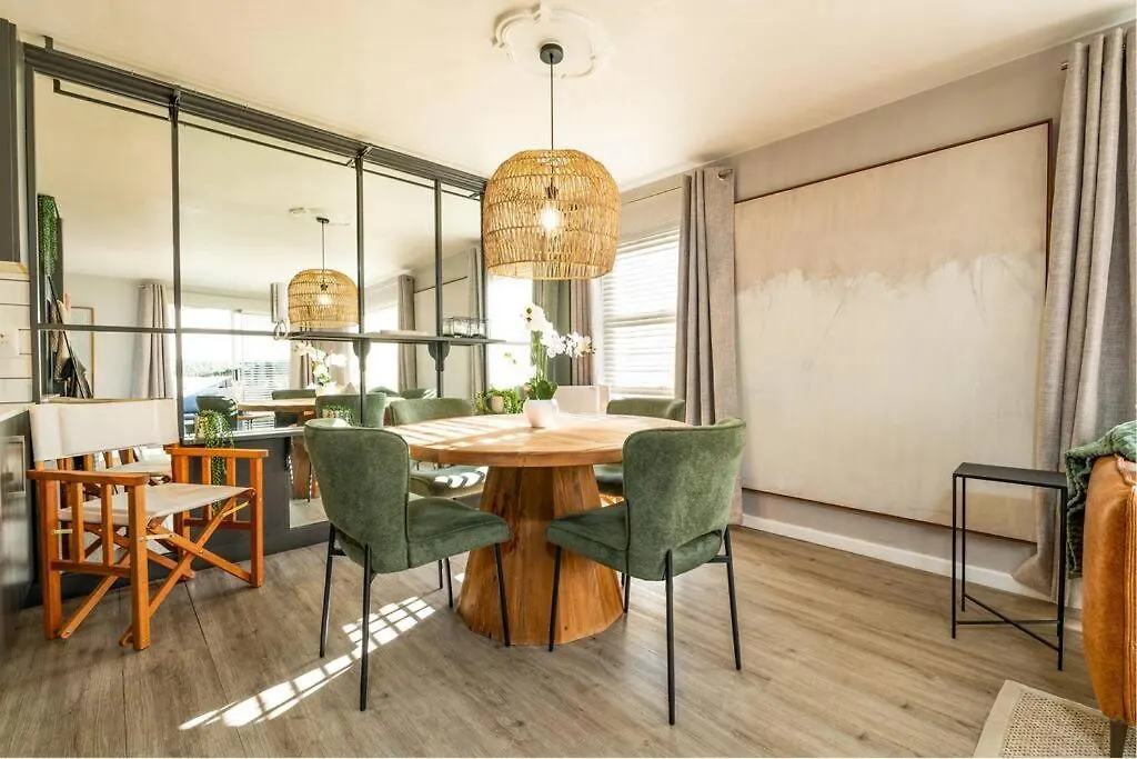Luxury Green Point Apartment Cape Town 0*,  Güney Afrika